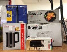 Lot 741  
            Edinburgh SR24 - Delivery Only 

                
QUANTITY OF KITCHEN & APPLIANCES ITEMS TO INCLUDE BREVILLE ULTIMATE DEEP FILL TOA...