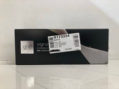 Lot 808  
            Edinburgh SR24 - Delivery Only 

                
GHD ORIGINAL HAIR STRAIGHTENER & STYLER (UPGRADED) - FOR SLEEK, SMOOTH & SOFT STY...