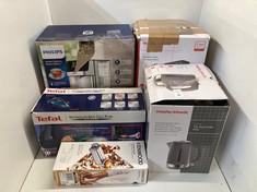 Lot 816  
            Edinburgh SR24 - Delivery Only 

                
QUANTITY OF KITCHEN & APPLIANCES ITEMS TO INCLUDE TEFAL IRON: LOCATION - TABLES