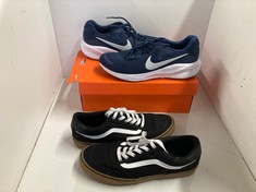 Lot 828  
            Edinburgh SR24 - Delivery Only 

                
BROOKLYN LS VANS CANVAS BLACK SIZE 12 + NIKE REVOLUTION 7 MIDNIGHT NAVY SIZE 13: ...