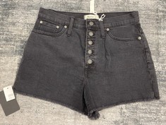 Lot 845  
            Edinburgh SR24 - Delivery Only 

                
MADEWELL DENIM SHORTS SIZE 30:: LOCATION - CLOTHES RACK
