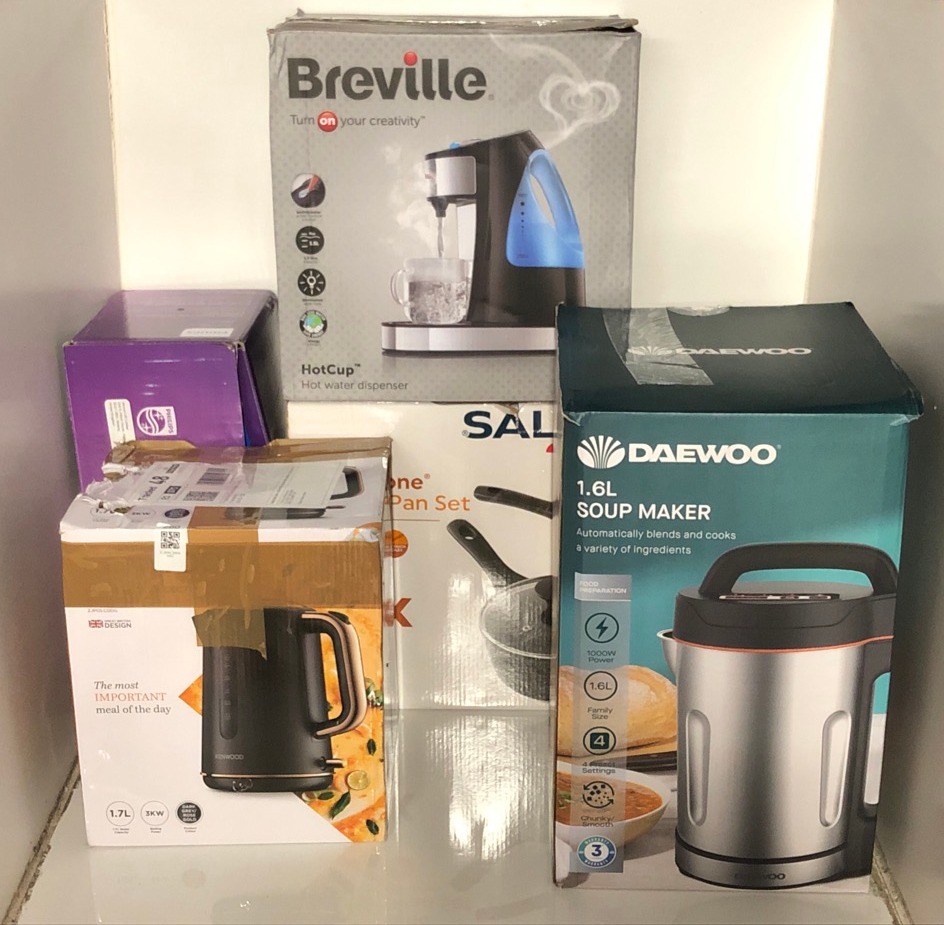 Lot 260  
            Edinburgh SR33 - Delivery Only 

                
QUANTITY OF KITCHEN & APPLIANCES ITEMS TO INCLUDE BREVILLE HOTCUP HOT WATER DISPE...