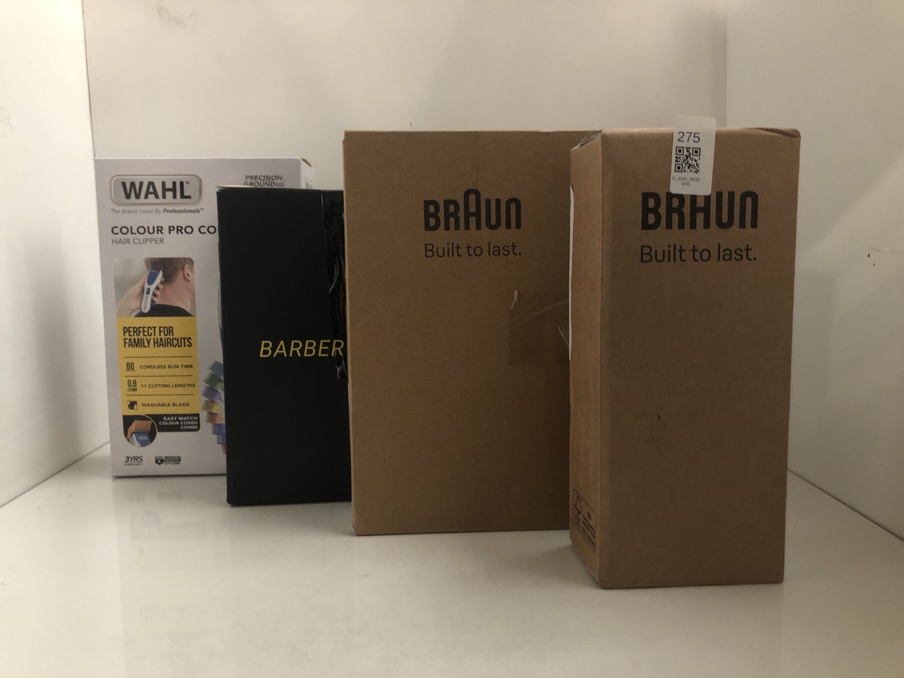 Lot 275  
            Edinburgh SR33 - Delivery Only 

                
QUANTITY OF HEALTH & BEAUTY ITEMS TO INCLUDE BRAUN SERIES 5 ELECTRIC SHAVER, UP T...