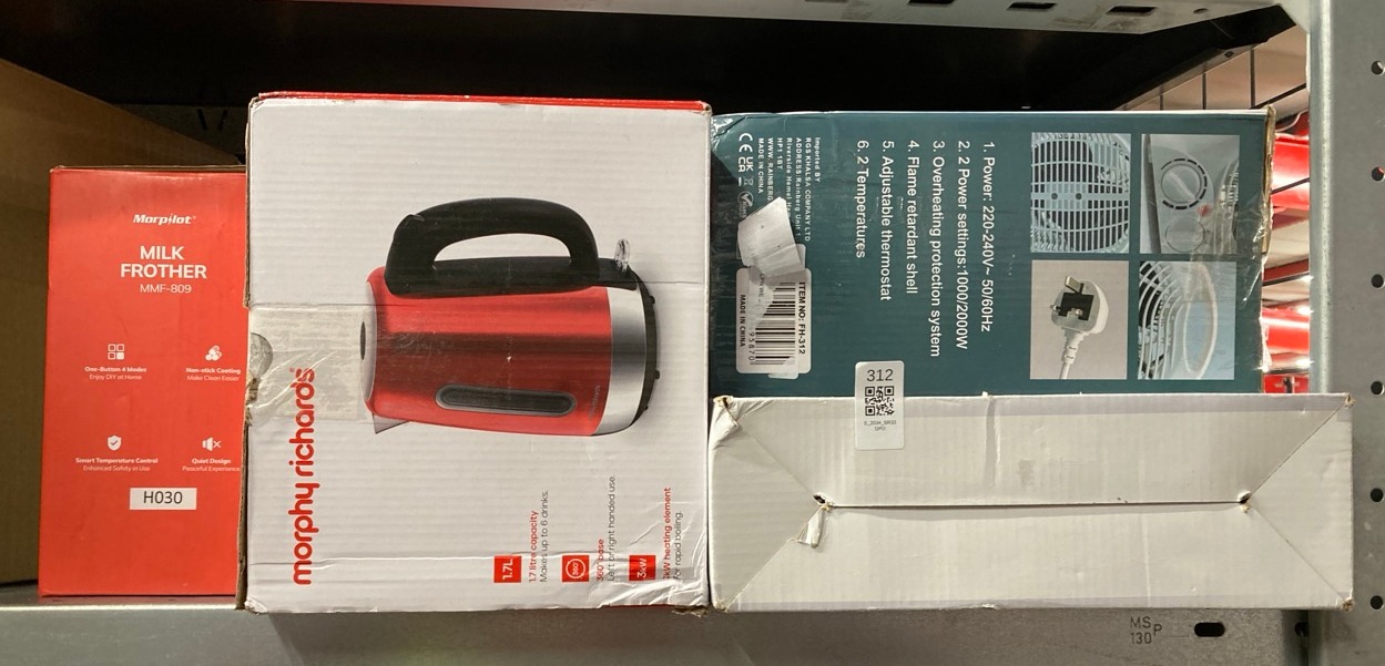 Lot 312  
            Edinburgh SR33 - Delivery Only 

                
QUANTITY OF KITCHEN & APPLIANCES ITEMS TO INCLUDE RAINBERG POWERFUL 2KW FAN HEATE...