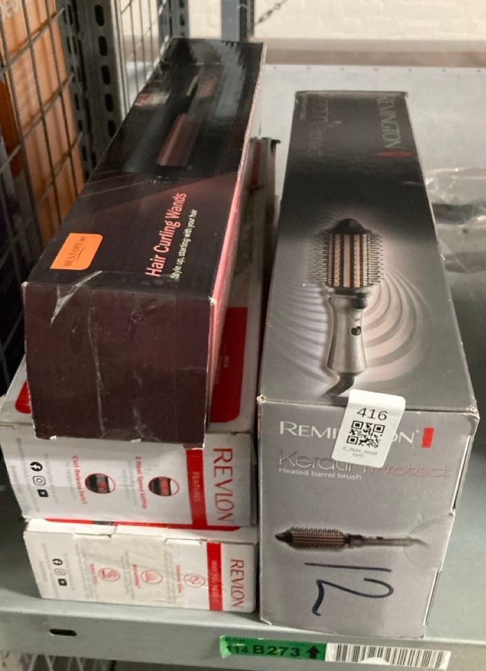 Lot 416  
            Edinburgh SR33 - Delivery Only 

                
QUANTITY OF HEALTH & BEAUTY ITEMS TO INCLUDE REMINGTON KERATIN PROTECT HEATED HOT...