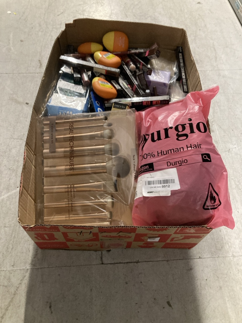 Lot 430  
            Edinburgh SR33 - Delivery Only 

                
QUANTITY OF HEALTH & BEAUTY ITEMS TO INCLUDE NYX PROFESSIONAL MAKEUP BROW PENCIL,...