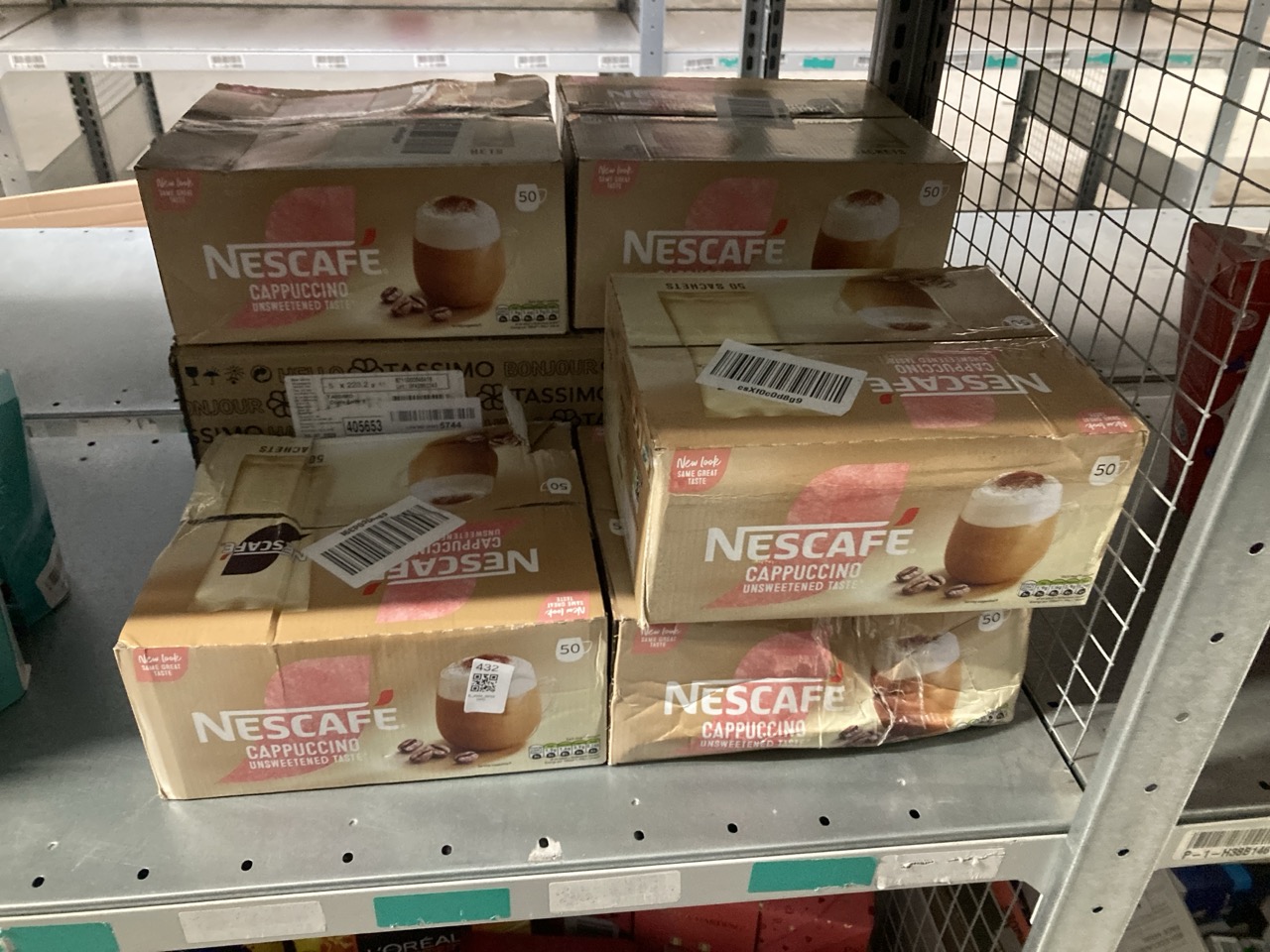 Lot 432  
            Edinburgh SR33 - Delivery Only 

                
QUANTITY OF FOOD & DRINK TO INCLUDE NESCAFE CAPPUCCINO SACHETS BEST BEFORE 08/202...