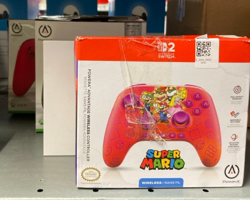 Lot 470  
            Edinburgh SR33 - Delivery Only 

                
QUANTITY OF TECH & GAMING ITEMS TO INCLUDE POWERA ADVANTAGE WIRELESS CONTROLLER F...