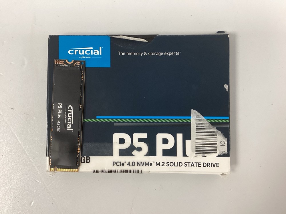 CRUCIAL P5 PLUS 2000GB SSD HARD DISK (ORIGINAL RRP - €238,36) IN BLACK (WITH BOX. SEE PHOTOS) [JPTZ21414]