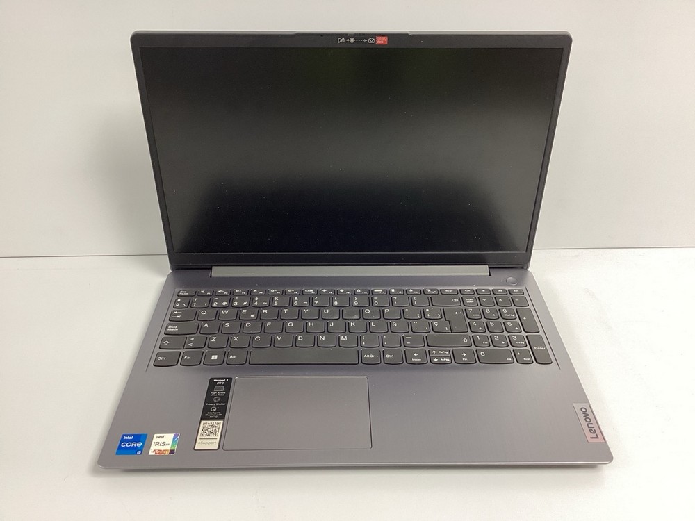 LENOVO IDEAPAD 3 15ITL6 512GB SSD LAPTOP (ORIGINAL RRP - €540,00) IN GREY. (WITH CHARGER. WITHOUT BOX) (NOT WORKING!!! WITH SCRATCHES ON CASE. SEE PHOTOS). I5-1155G7, 16GB DDR4 RAM, 15.6" SCREEN, INT