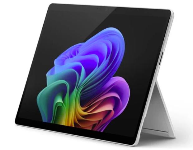 Lot 27  
            Birmingham Premium - Parcel Delivery Only 

                
MICROSOFT WINDOWS 10 PRO 2B75V1EP 8GB + 128GB TABLET WITH WIFI (ORIGINAL RRP - £6...