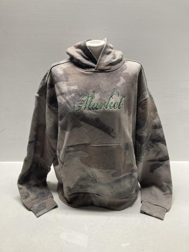 Lot 122  
            Birmingham Premium - Parcel Delivery Only 

                
MARKET BACKCOUNTRY CAMO HOODIE (CAMO, SIZE L) ORIGINAL RRP £150