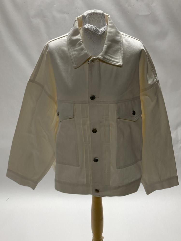 Lot 17  
            Birmingham Premium - Parcel Delivery Only 

                
MAISON KITSUNE DENIM SHIRT (OFF WHITE, SIZE M) ORIGINAL RRP £280