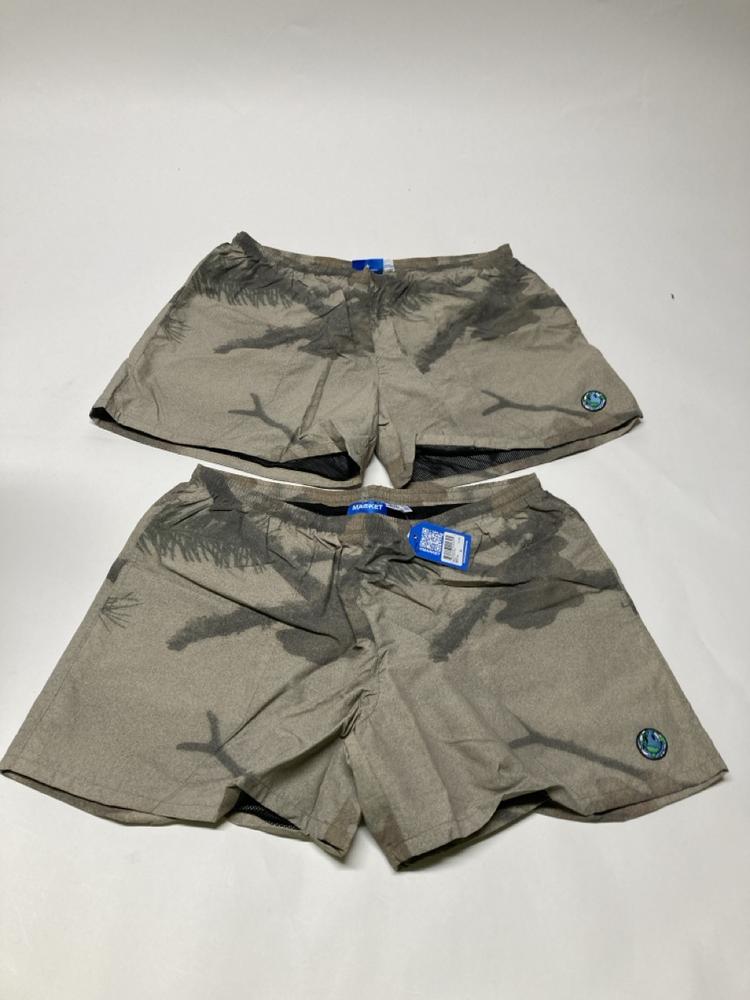 Lot 276  
            Birmingham Premium - Parcel Delivery Only 

                
MARKET SMILEY ATLAS TECH SHORTS (CAMO, SIZE L) TOTAL ORIGINAL RRP £180