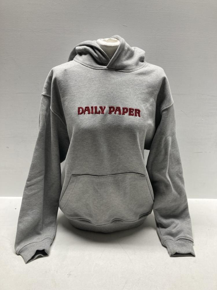 Lot 57  
            Birmingham Premium - Parcel Delivery Only 

                
DAILY PAPER CHAIN STITCH OVERSIZED HOODIE (GREY, SIZE S)