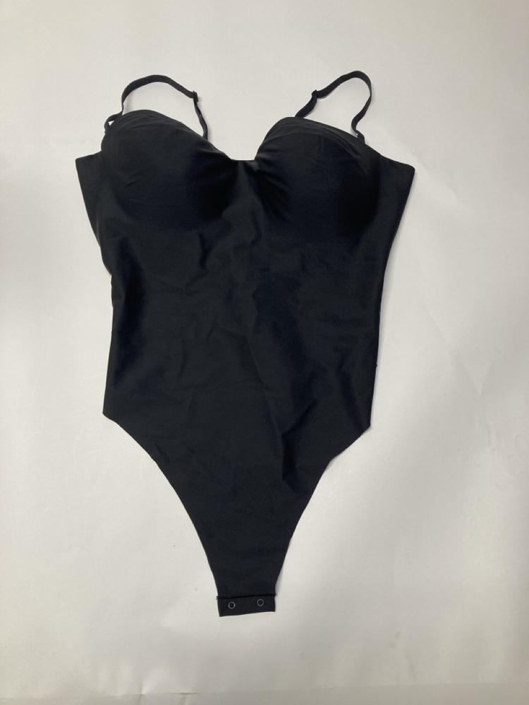 Lot 60  
            Birmingham Premium - Parcel Delivery Only 

                
SKINS BODYSUIT (SIZE 3X) ORIGINAL RRP £120