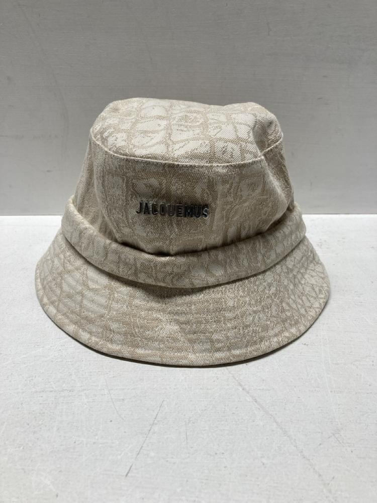 Lot 63  
            Birmingham Premium - Parcel Delivery Only 

                
JACQUEMUS LE BOB GADJO BUCKET HAT (CROCO BEIGE) ORIGINAL RRP £180