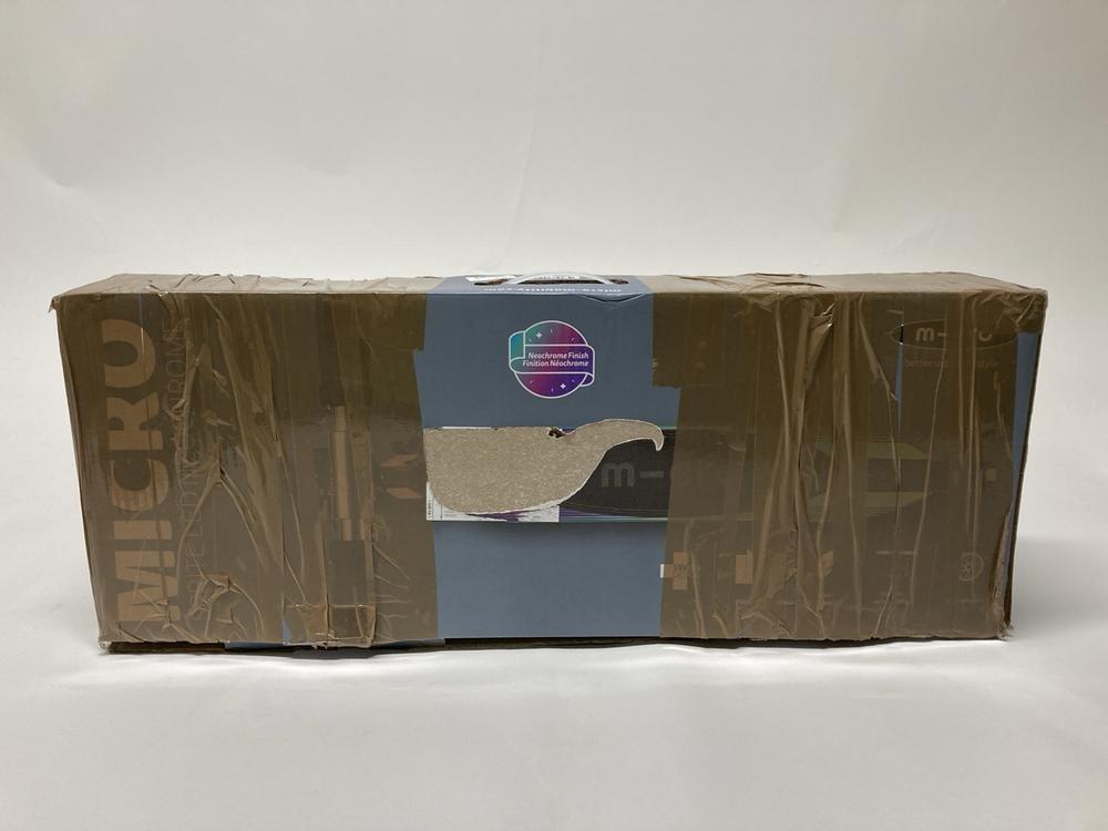 Lot 86  
            Birmingham Premium - Parcel Delivery Only 

                
MICRO SPRITE LED NEOCHROME SCOOTER ORIGINAL RRP £180