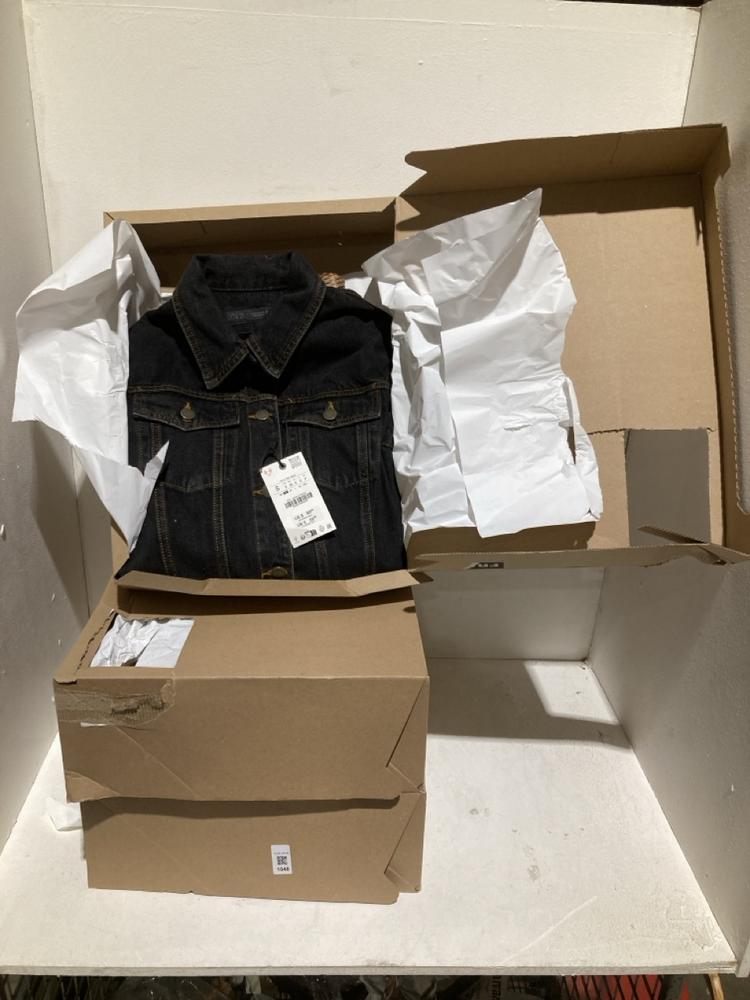 Lot 1048  
            Birmingham SR108 - Parcel Delivery Only 

                
3 X ZARA CLOTHING TO INCLUDE ZARA WOOL JUMPER SIZE S