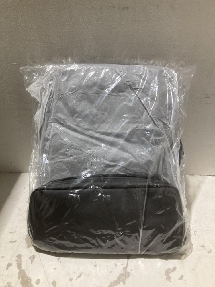 Lot 1113  
            Birmingham SR108 - Parcel Delivery Only 

                
THE NORTH FACE BLACK RUCKSACK