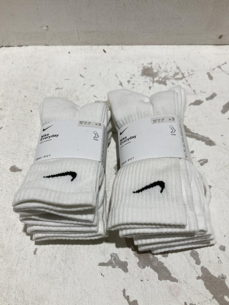 Lot 1177  
            Birmingham SR108 - Parcel Delivery Only 

                
BOX OF NIKE EVERYDAY COTTON CUSHIONED SOCKS SIZE UK 8-11