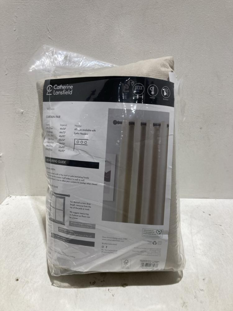 Lot 1221  
            Birmingham SR108 - Parcel Delivery Only 

                
CATHERINE LANSFIELD CREAM CURTAIN PAIR