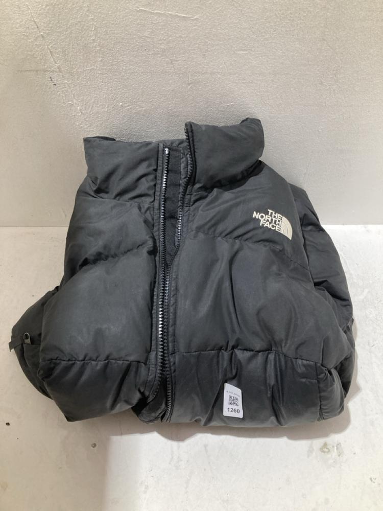 Lot 1260  
            Birmingham SR108 - Parcel Delivery Only 

                
THE NORTH FACE WOMENS BLACK PUFFER COAT SIZE M
