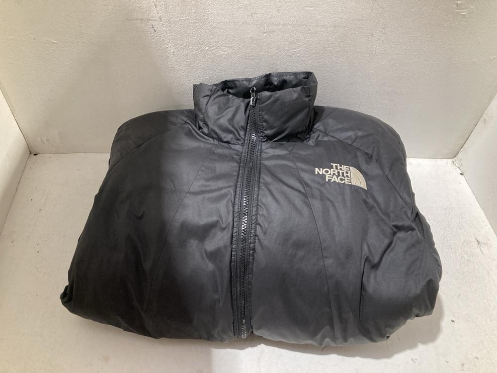 Lot 1280  
            Birmingham SR108 - Parcel Delivery Only 

                
THE NORTH FACE BLACK PADDED COAT SIZE UK MEDIUM
