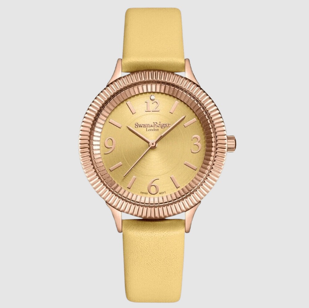 Lot 13  
            Birmingham SR108 - Parcel Delivery Only 

                
SWAN & EDGAR LONDON CROWN DIAMOND ROSE WATCH SKU CODE: SEL041