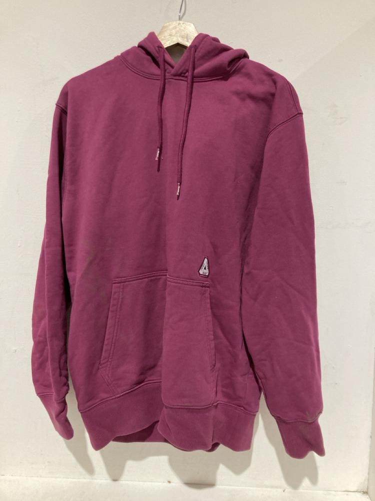 Lot 168  
            Birmingham SR108 - Parcel Delivery Only 

                
PALACE HOODIE SIZE M