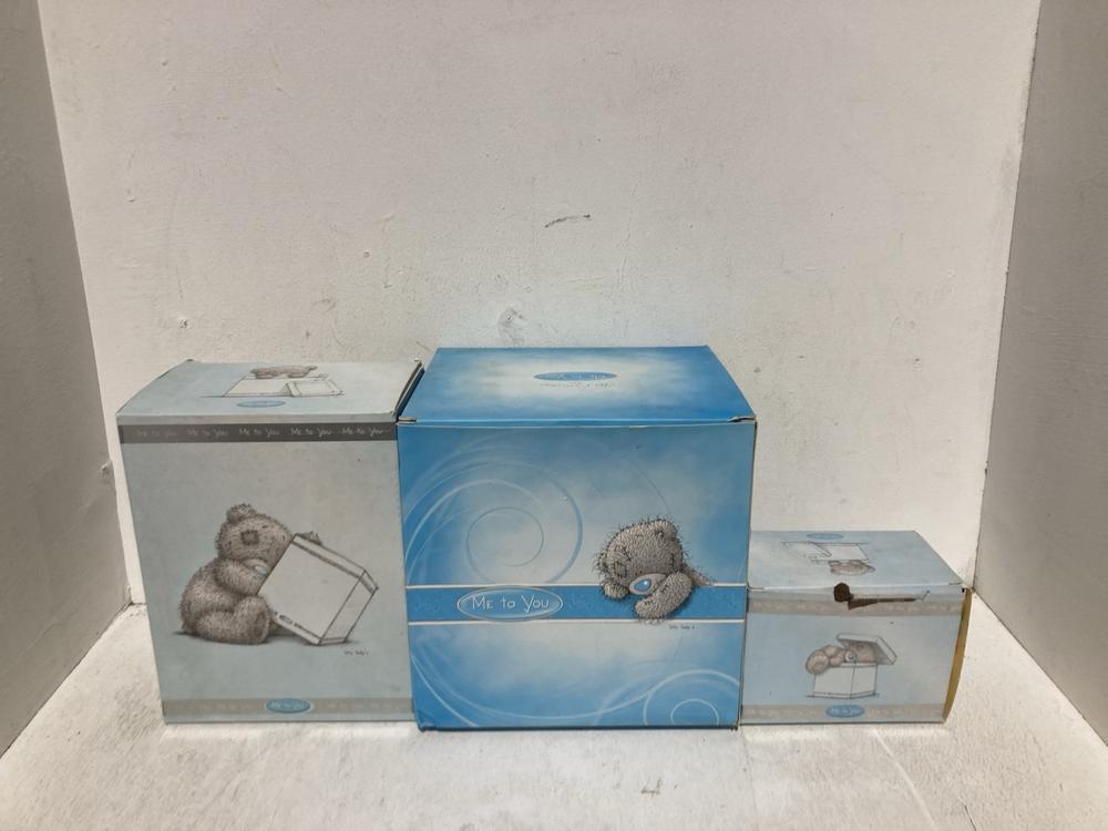 Lot 171  
            Birmingham SR108 - Parcel Delivery Only 

                
3 X ITEMS TO INCLUDE ME TO YOU STATUE