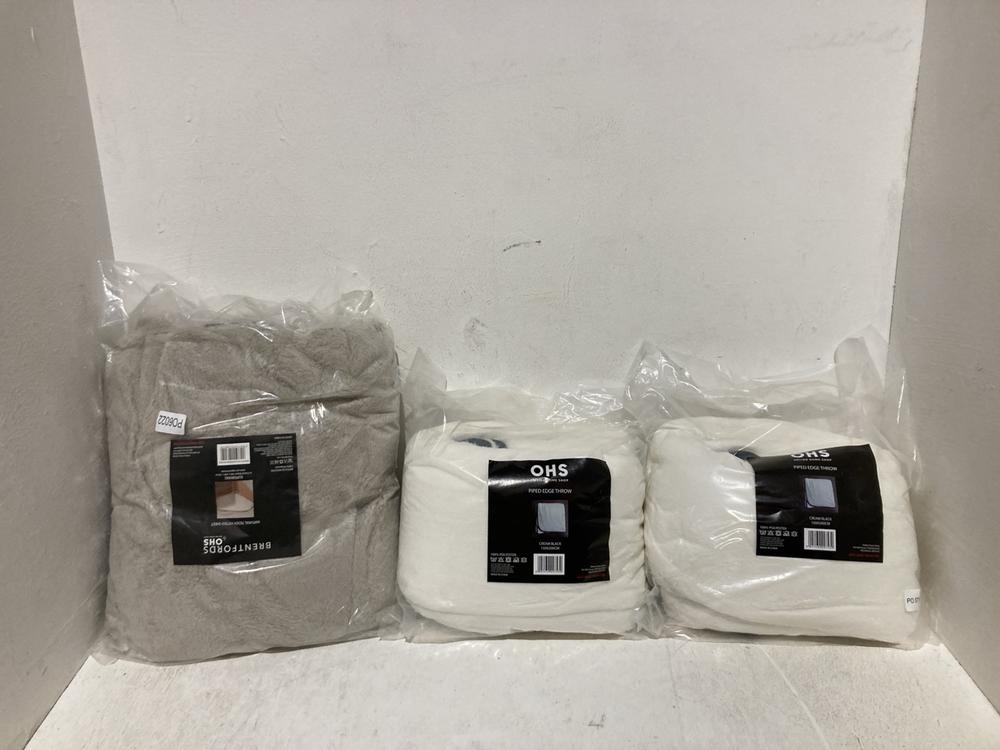 Lot 172  
            Birmingham SR108 - Parcel Delivery Only 

                
11 X BEDDING TO INCLUDE OHS PIPED EDGE THROW