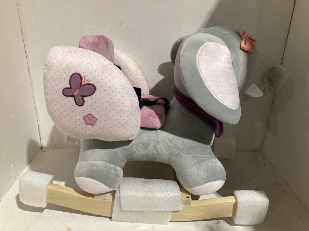 Lot 222  
            Birmingham SR108 - Parcel Delivery Only 

                
NATTOU ELEPHANT SEAT FOR KIDS/BABIES