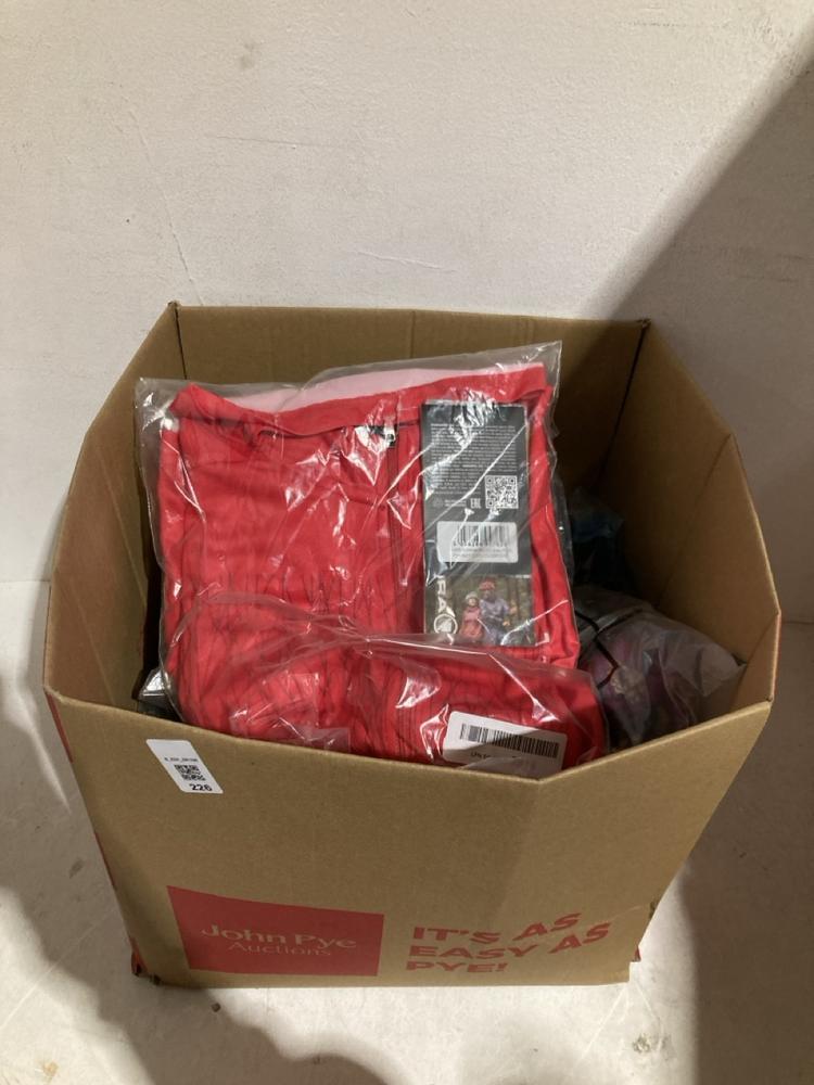 Lot 226  
            Birmingham SR108 - Parcel Delivery Only 

                
BOX OF ITEMS TO INCLUDE ENDURA RED HUMMVEE RAY JERSEY SIZE XL
