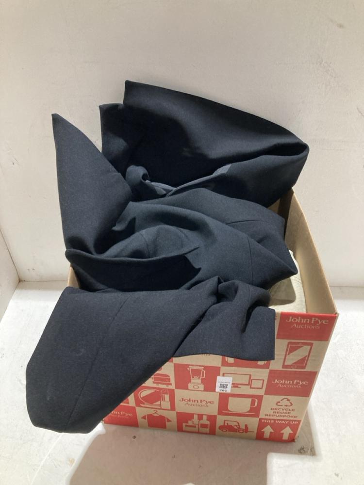 Lot 266  
            Birmingham SR108 - Parcel Delivery Only 

                
BOX OF ITEMS TO INCLUDE ASOS DESIGN BLACK BLAZER SIZE UK 12