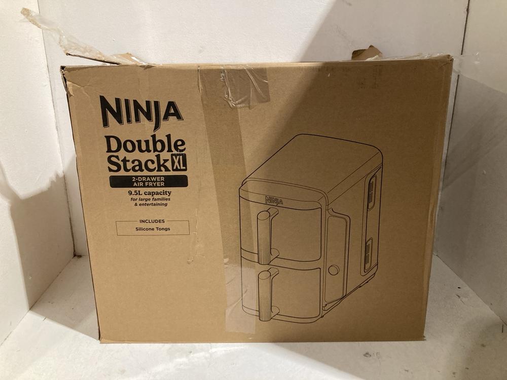 Lot 28  
            Birmingham SR108 - Parcel Delivery Only 

                
NINJA DOUBLE STACK XL 9.5L AIR FRYER ORIGINAL RRP £270