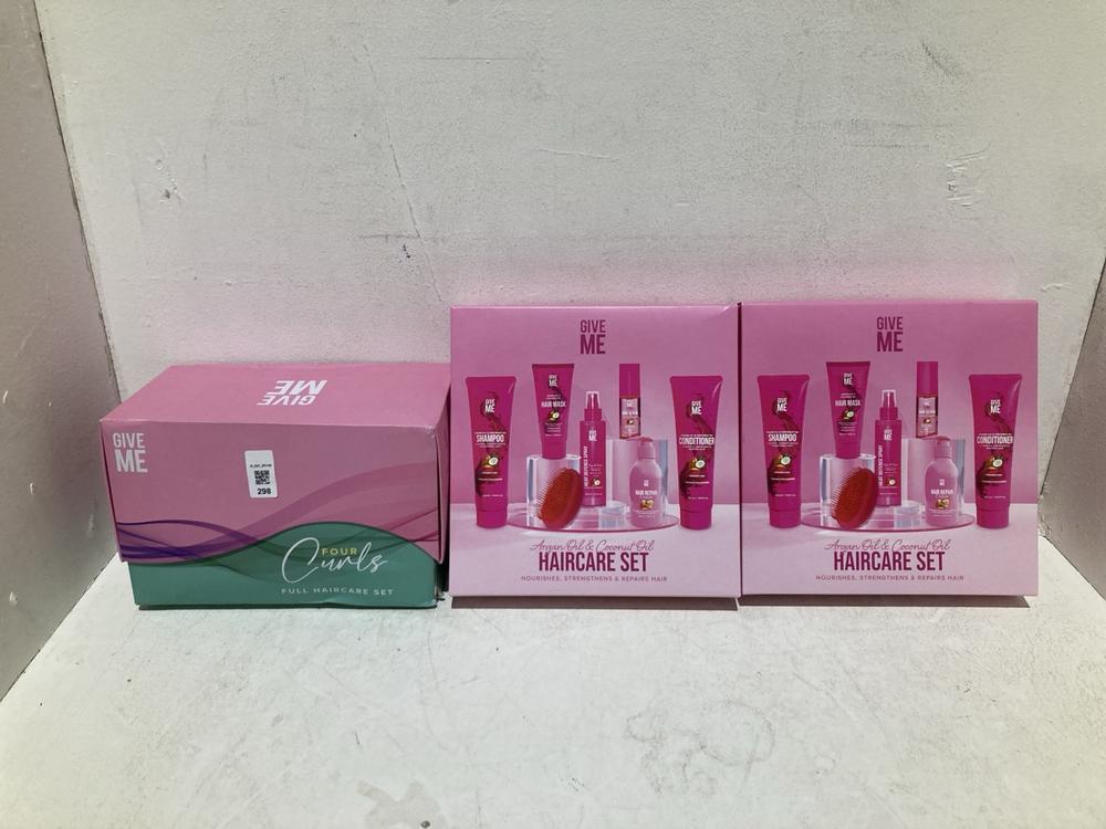 Lot 298  
            Birmingham SR108 - Parcel Delivery Only 

                
3 X ITEMS TO INCLUDE GIVE ME FOUR CURLS HAIR CARE SET
