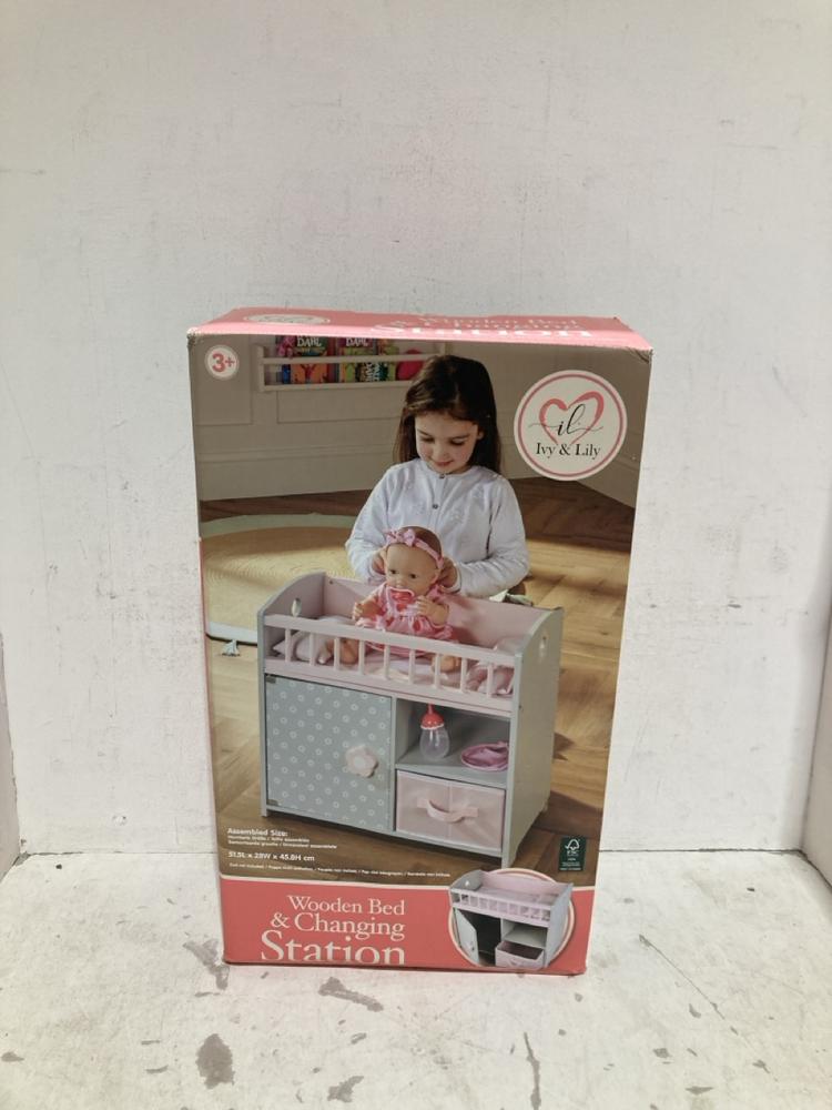 Lot 327  
            Birmingham SR108 - Parcel Delivery Only 

                
WOODEN BED & CHANGING STATION TOY