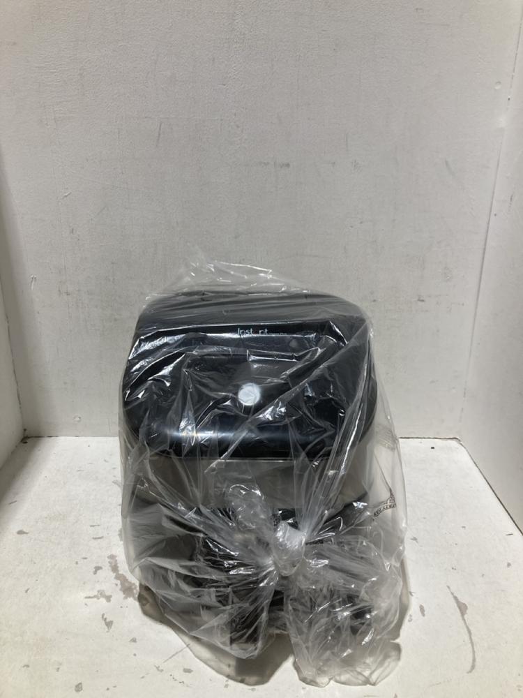 Lot 375  
            Birmingham SR108 - Parcel Delivery Only 

                
2 X ITEMS TO INCLUDE RUSSELL HOBBS GOOD TO GO MULTI COOKER