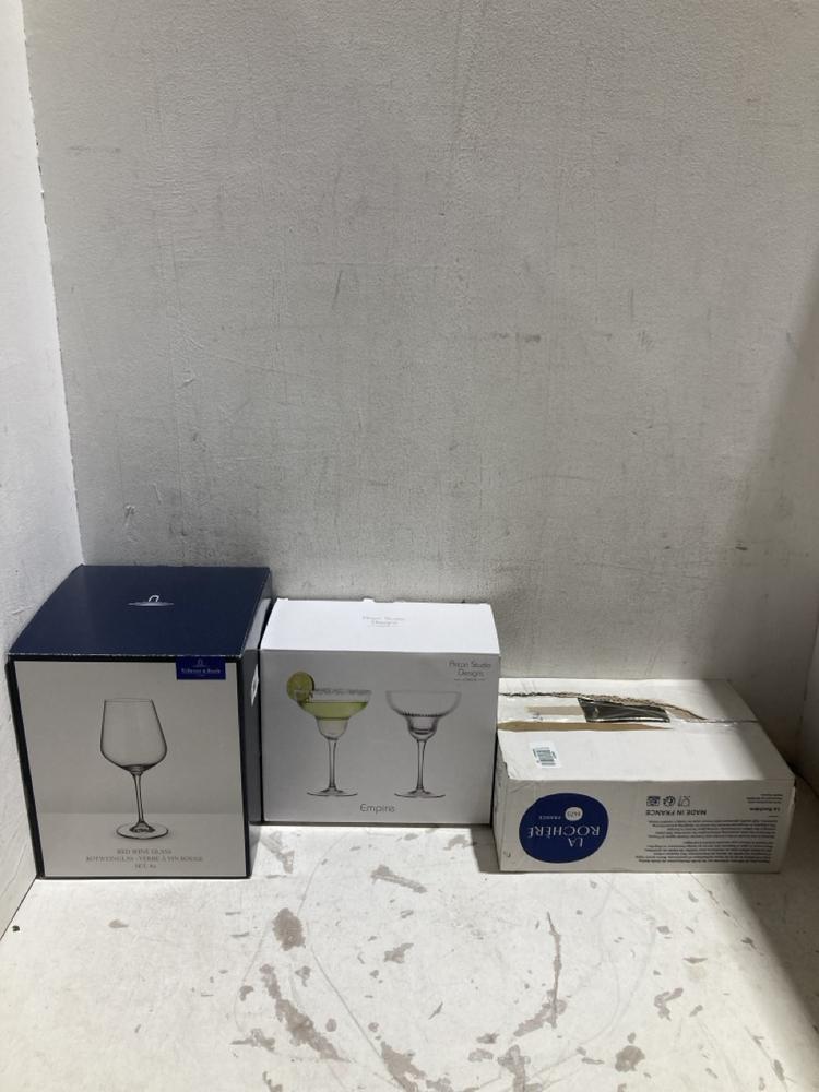 Lot 407  
            Birmingham SR108 - Parcel Delivery Only 

                
3 X ITEMS TO INCLUDE EMPIRE ANTON STUDIO DESIGN SET OF 2 MARGARITA GLASSES