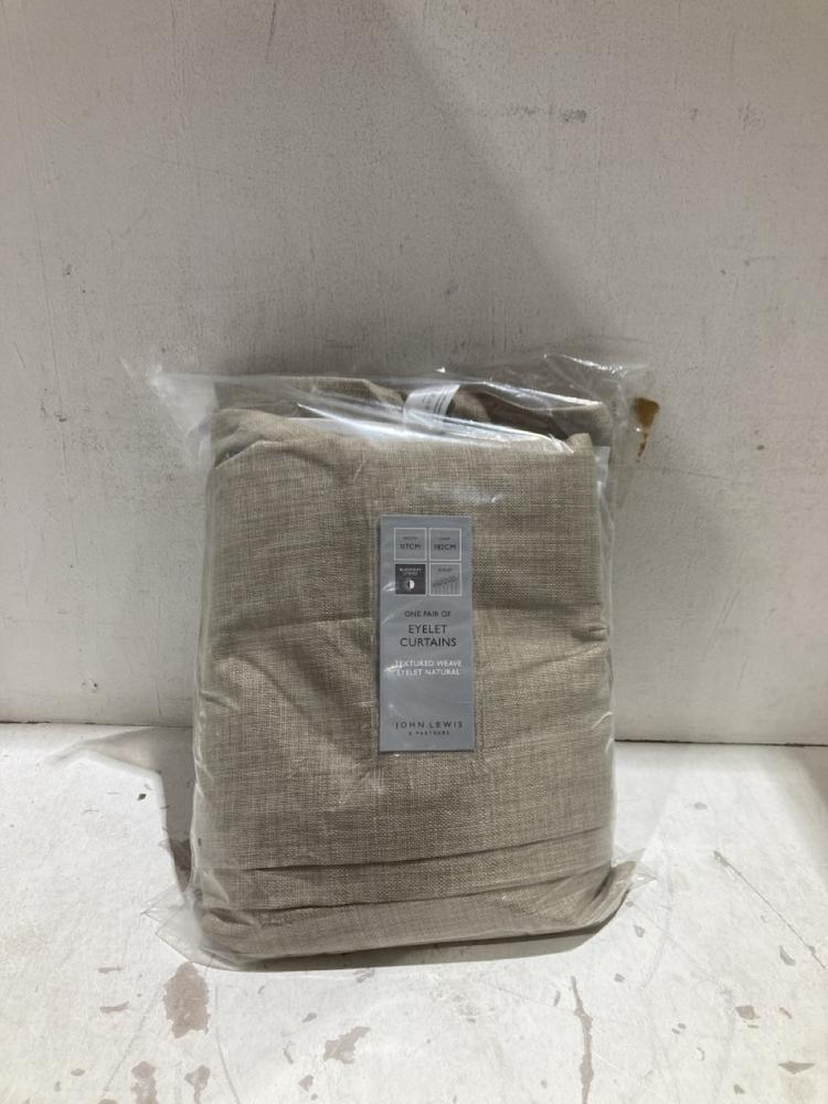 Lot 419  
            Birmingham SR108 - Parcel Delivery Only 

                
BOX OF ITEMS TO INCLUDE JOHN LEWIS & PARTNERS EYELET CURTAINS 117CM