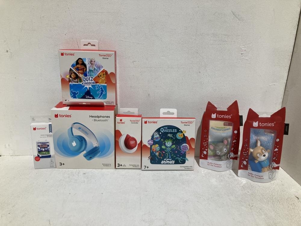 Lot 43  
            Birmingham SR108 - Parcel Delivery Only 

                
7 X TONY'S ITEMS TO INCLUDE TONY'S BLUETOOTH HEADPHONES