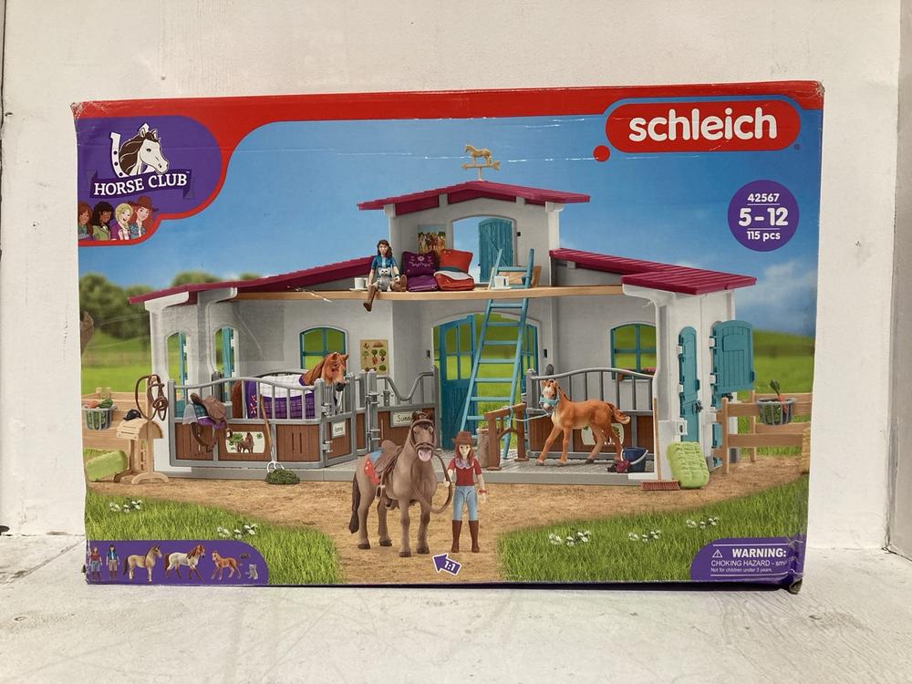 Lot 516  
            Birmingham SR108 - Parcel Delivery Only 

                
SCHLEICH HORSE CLUB PLAYSET MODEL NO-42567