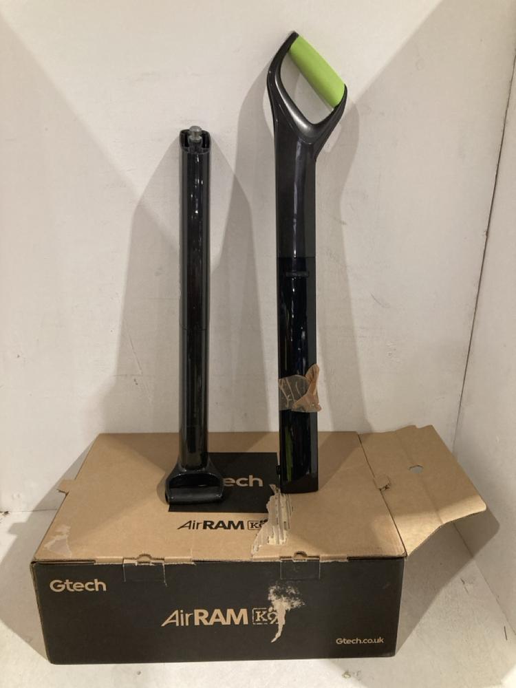 Lot 581  
            Birmingham SR108 - Parcel Delivery Only 

                
GTECH AIR RAM K9 VACUUM CLEANER