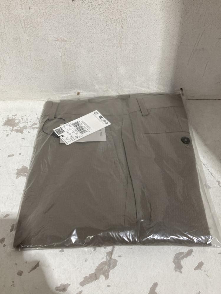 Lot 604  
            Birmingham SR108 - Parcel Delivery Only 

                
BOX OF ITEMS TO INCLUDE LADIES MANGO GREY TROUSERS SIZE UK 32