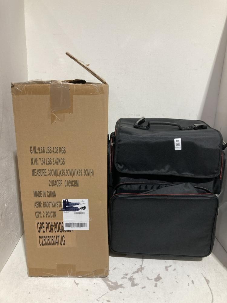 Lot 609  
            Birmingham SR108 - Parcel Delivery Only 

                
2 X ITEMS TO INCLUDE 2 WHEEL SQUARE SHAPED SOFT SHELL MINI SUITCASE