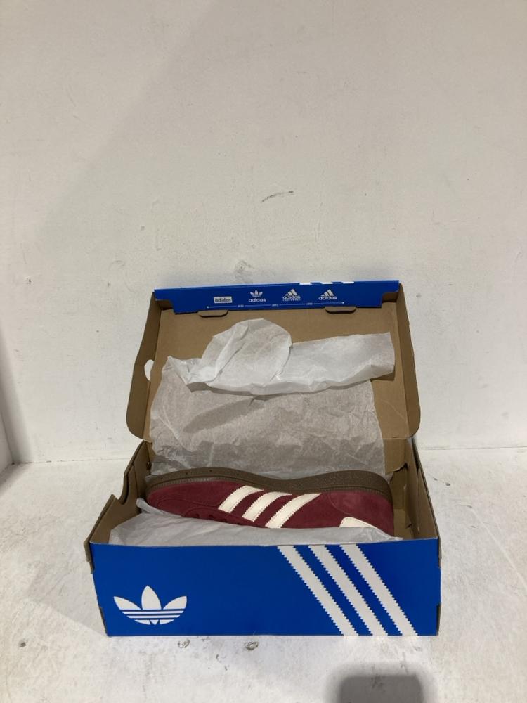 Lot 636  
            Birmingham SR108 - Parcel Delivery Only 

                
ADIDAS HANDBALL SPEZIAL TRAINERS SIZE UK 7.5