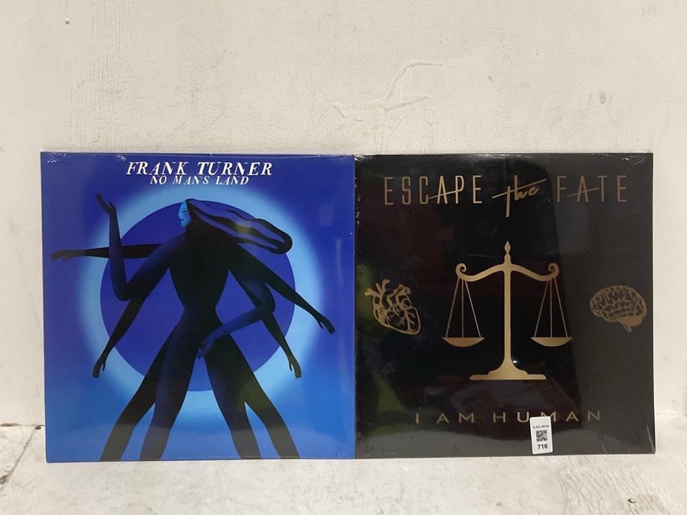 Lot 716  
            Birmingham SR108 - Parcel Delivery Only 

                
2 X ITEMS TO INCLUDE ESCAPE THE FATE I AM HUMAN VINYL RECORD