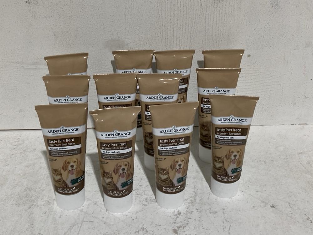 Lot 720  
            Birmingham SR108 - Parcel Delivery Only 

                
BOX OF ARDEN GRANGE TASTY LIVER TREAT PASTE 75G