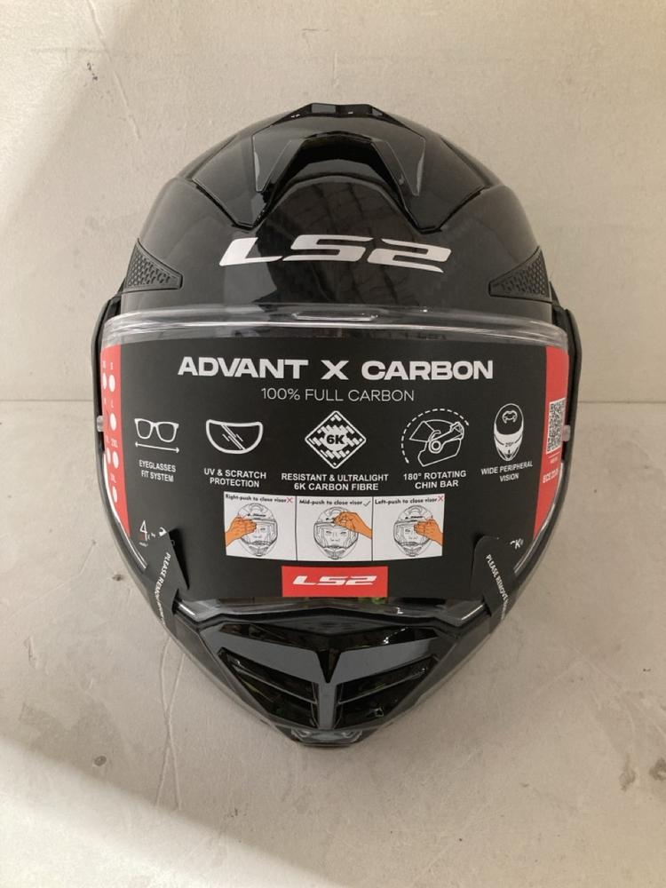 Lot 73  
            Birmingham SR108 - Parcel Delivery Only 

                
LS2 SOLID CARBON MOTORBIKE HELMET SIZE M ORIGINAL RRP £ £399.99